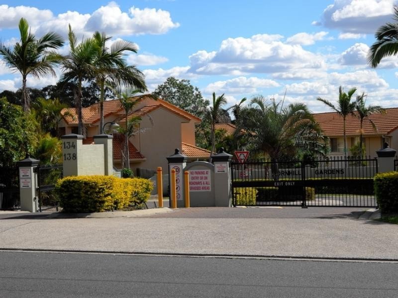 134 Hill Rd, Runcorn QLD 4113