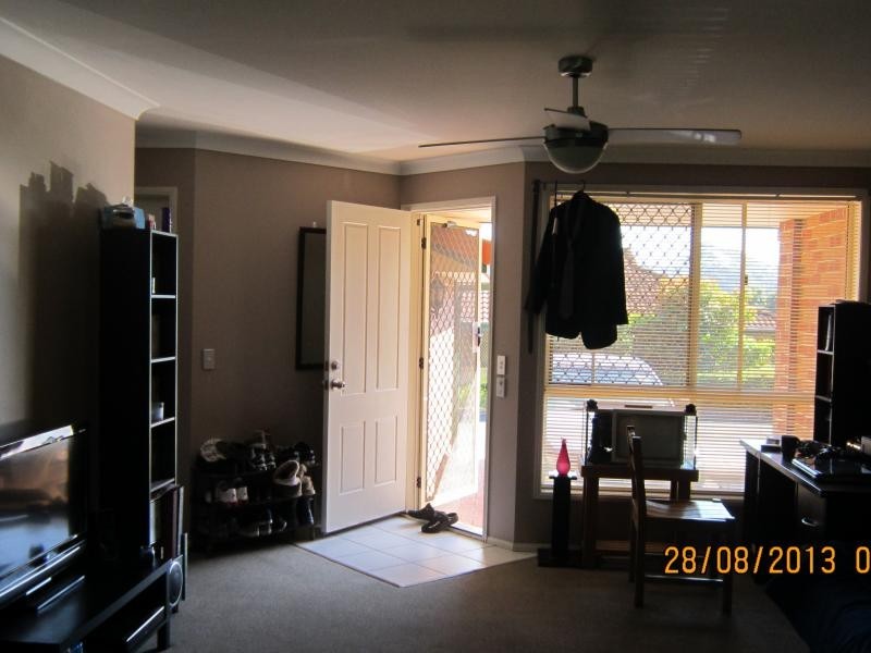 32 RIVERVIEW ROAD, Nerang QLD 4211