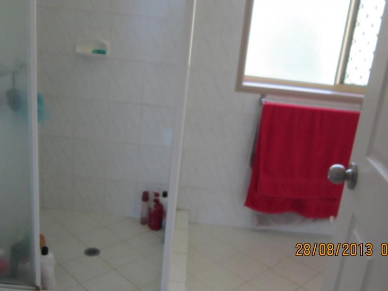 32 RIVERVIEW ROAD, Nerang QLD 4211