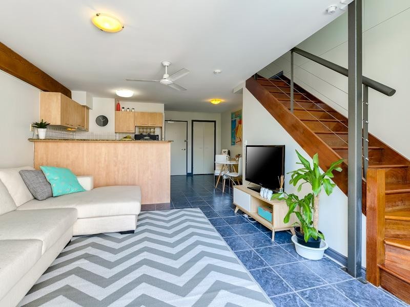 176 Sydney, New Farm QLD 4005