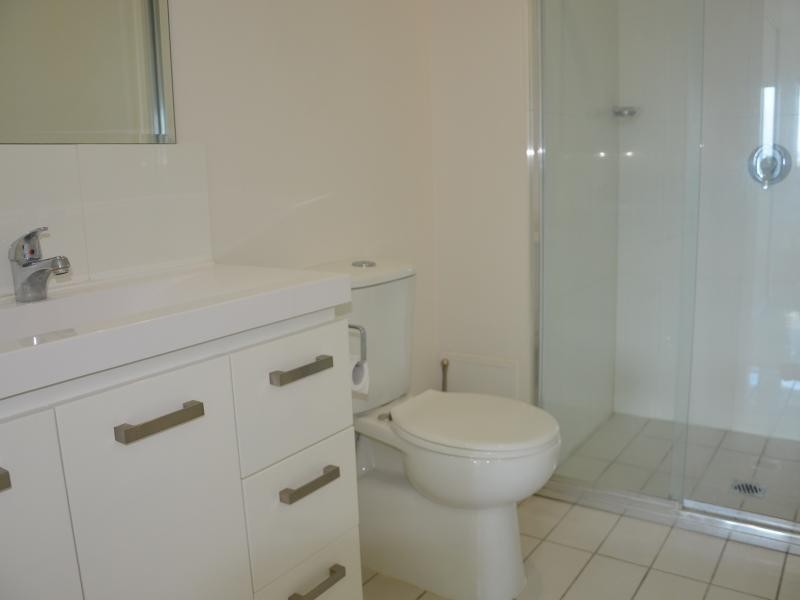 28 Ferry Rd, West End QLD 4101