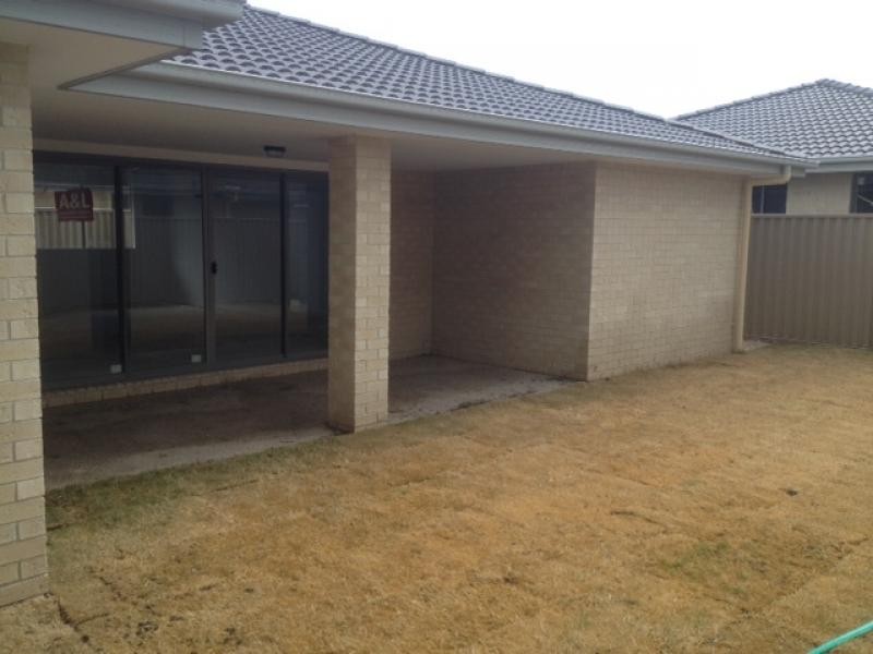 15-23 Redondo St, Ningi QLD 4511