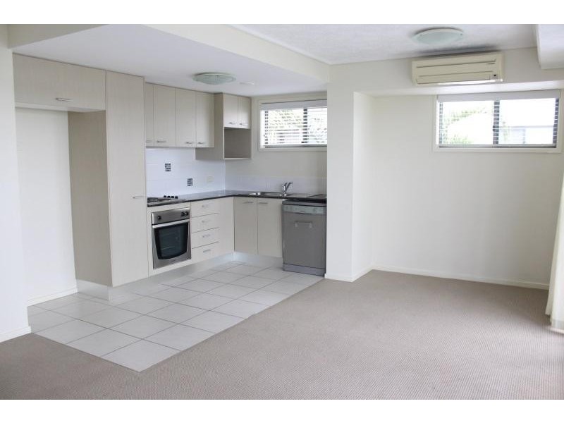 34/4 Grand Parade, Parrearra QLD 4575