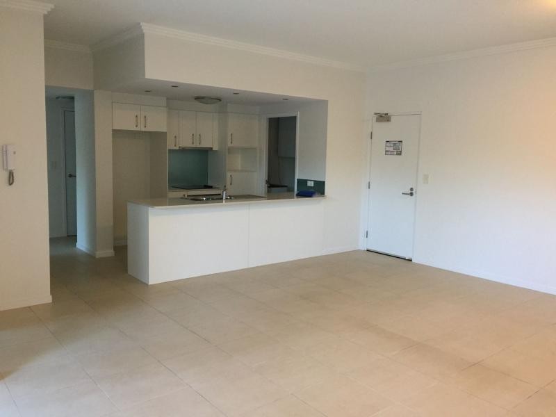 150 Middle St, Cleveland QLD 4163