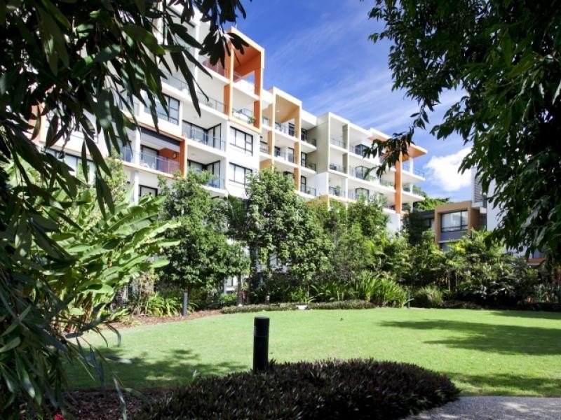 10 Pidgeon Cl, West End QLD 4101