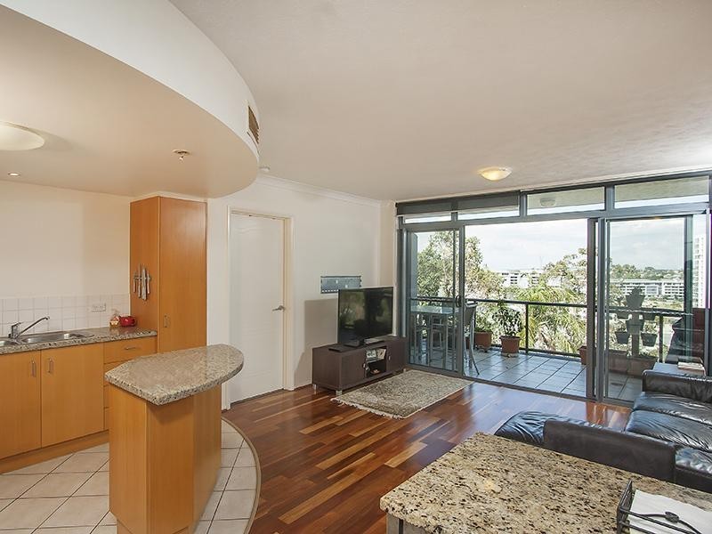 7 Boyd St, Bowen Hills QLD 4006