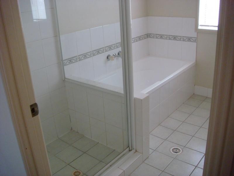 9 Hillview Street, Runcorn QLD 4113