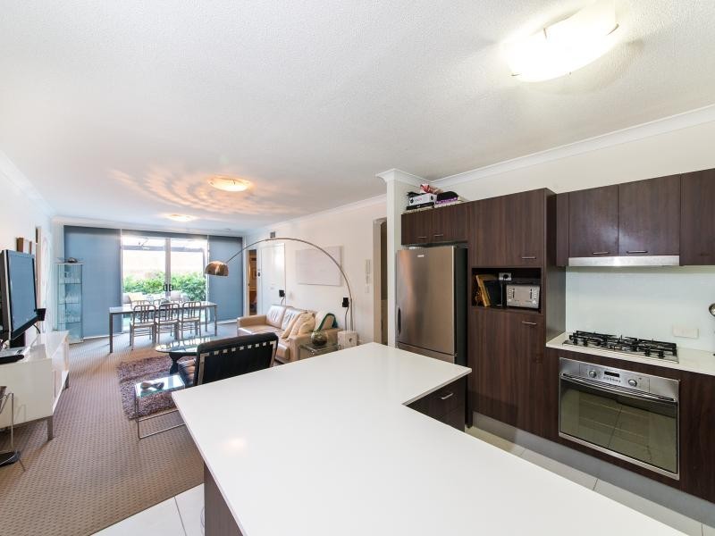 82 Berwick St, Fortitude Valley QLD 4006