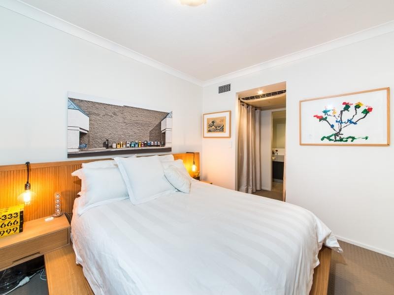 82 Berwick St, Fortitude Valley QLD 4006