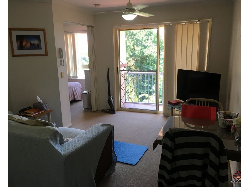 3-5 BARRANBALI STREET, Chevron Island QLD 4217