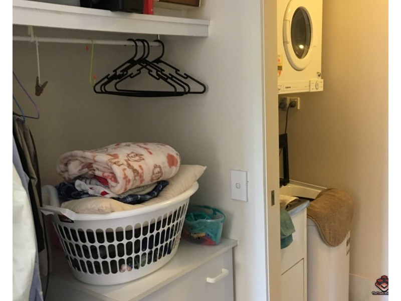 3-5 BARRANBALI STREET, Chevron Island QLD 4217