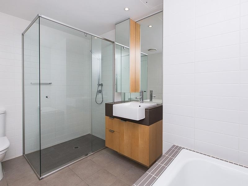 10 Pidgeon Cl., West End QLD 4101