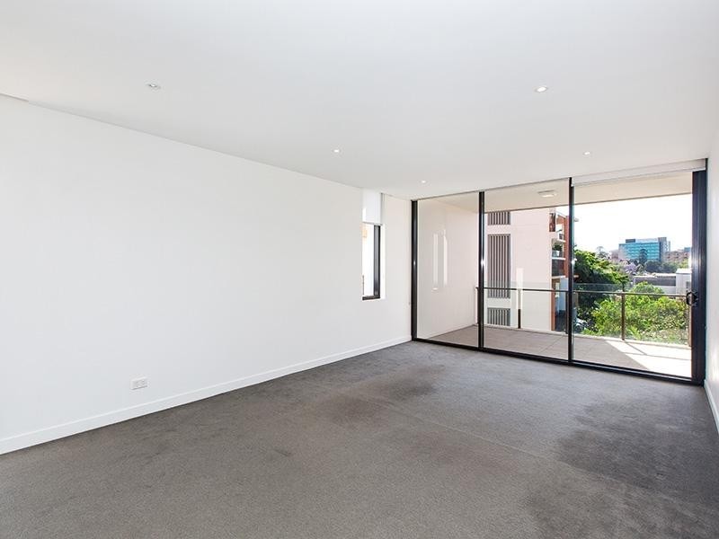 10 Pidgeon Cl., West End QLD 4101