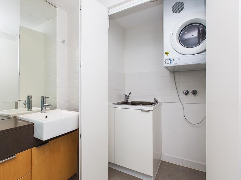 10 Pidgeon Cl., West End QLD 4101