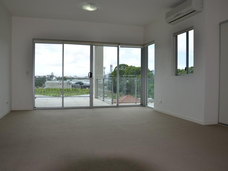 28 Ferry Rd, West End QLD 4101