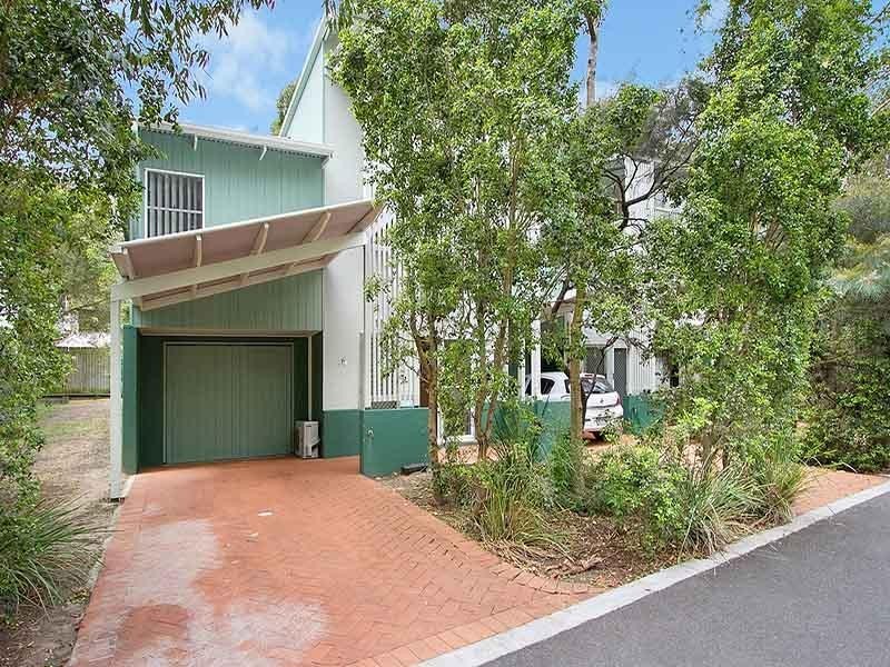 206 DARCY ROAD, Seven Hills QLD 4170