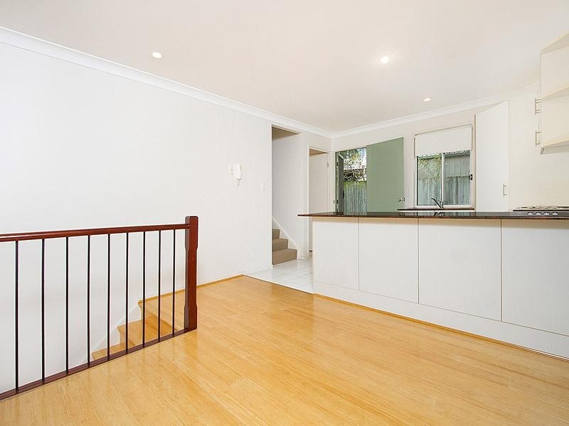 206 DARCY ROAD, Seven Hills QLD 4170