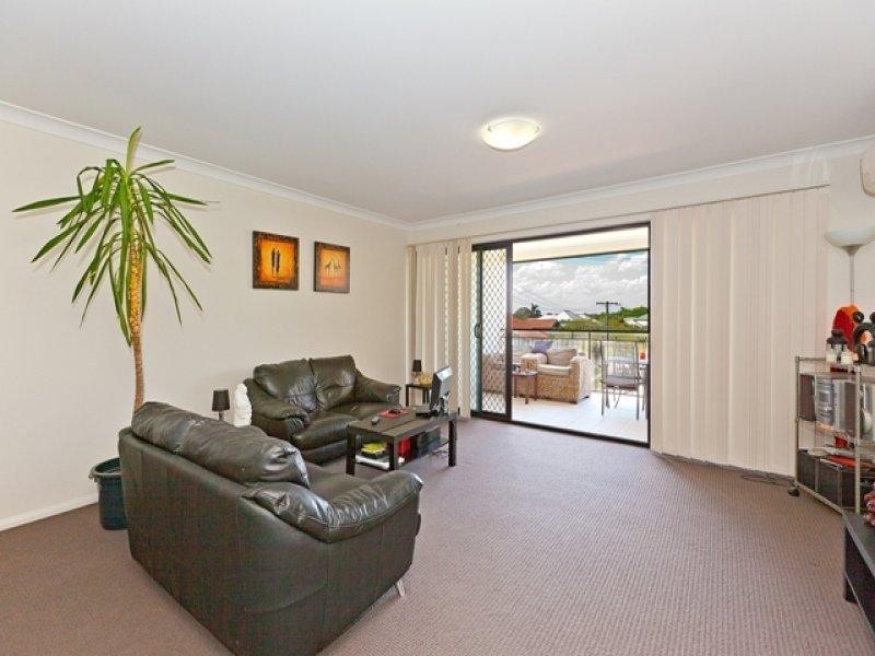 35 Hamilton Road, Moorooka QLD 4105