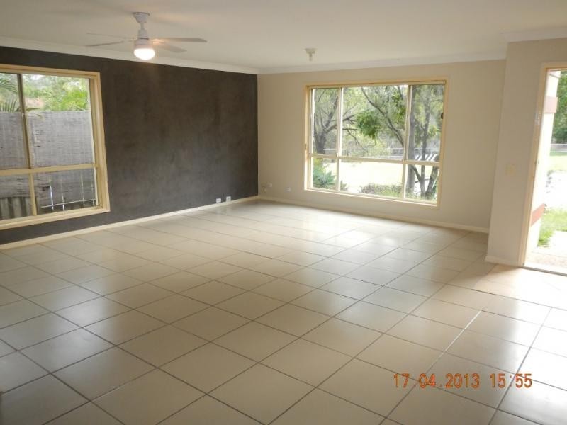 7 Stormbird Pl, Carrara QLD 4211