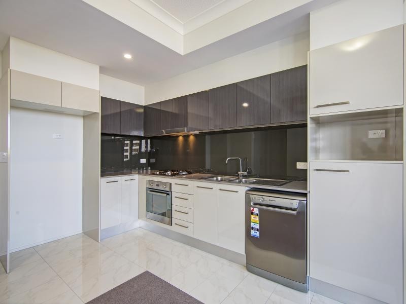 31 Agnes St, Albion QLD 4010