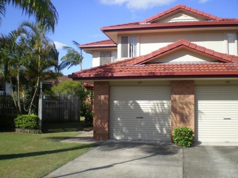 77 Nursery Ave, Runcorn QLD 4113