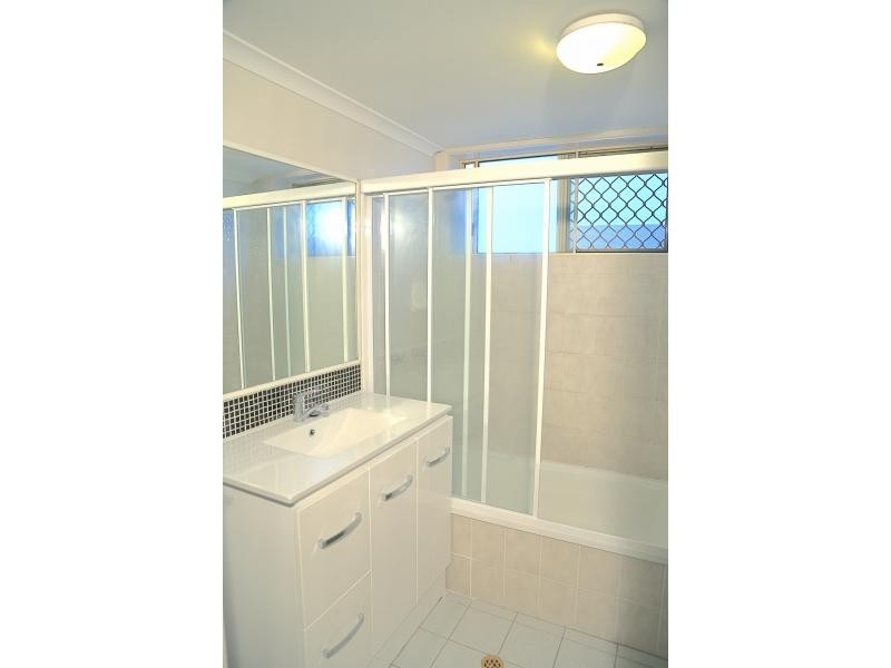 60 Lamington Av, Lutwyche QLD 4030