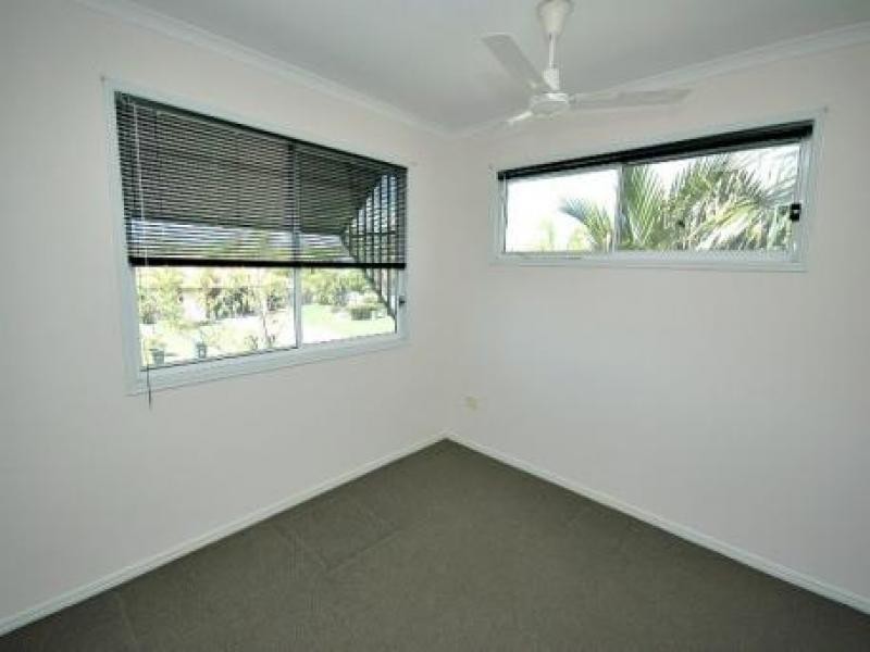 37 Alexander Street, Torquay QLD 4655