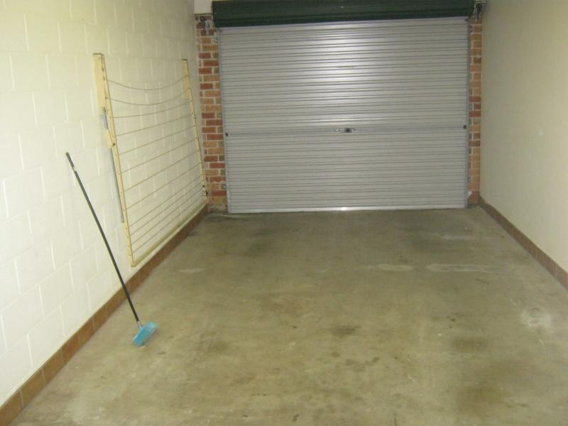 32 RIVERVIEW ROAD, Nerang QLD 4211