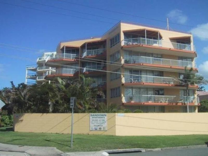 5 Montana Avenue, Mermaid Beach QLD 4218