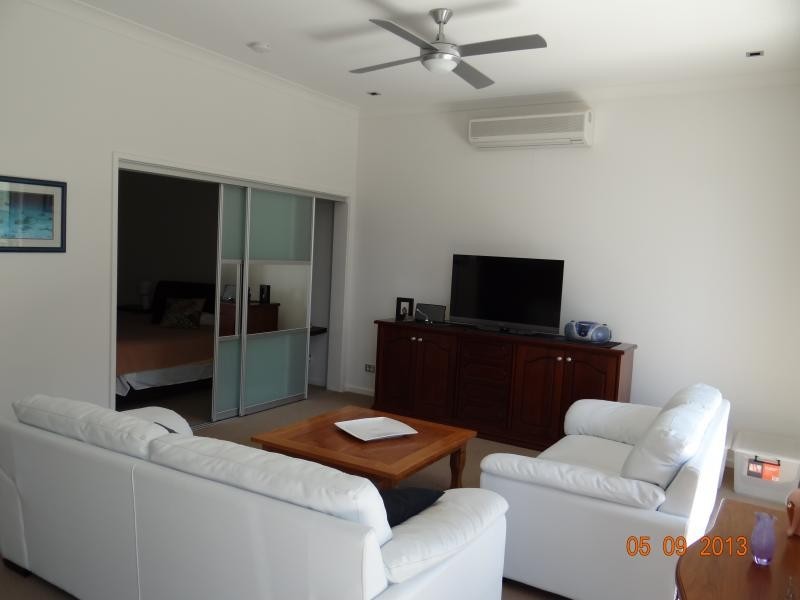 3029 The Boulevard, Carrara QLD 4211