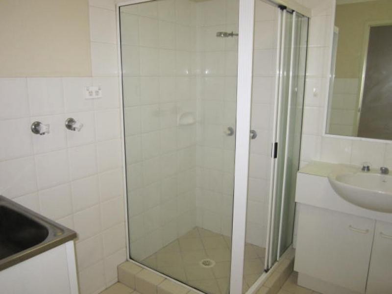 128 Benowa Road, Southport QLD 4215