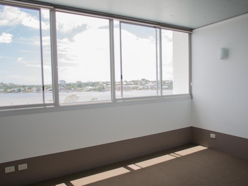 8 Skyring Terrace, Teneriffe QLD 4005