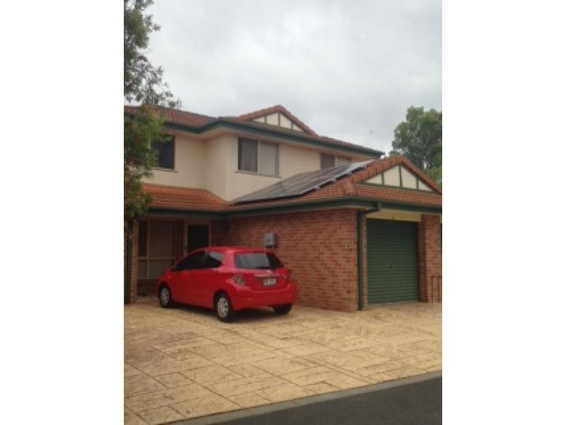 38 Murev Way, Carrara QLD 4211