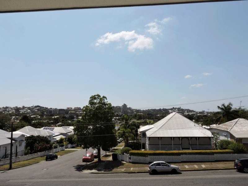 34 Bonython St, Windsor QLD 4030