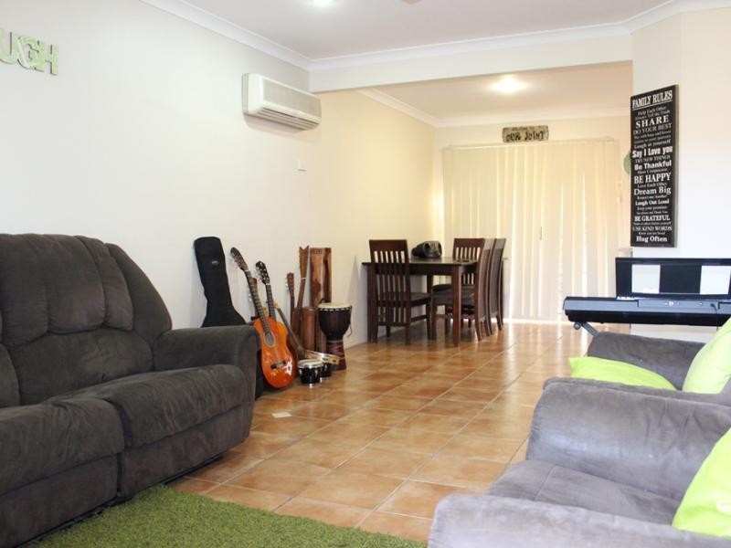 25 Buckingham Place, Eight Mile Plains QLD 4113