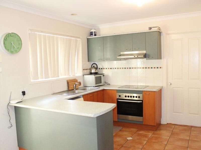 25 Buckingham Place, Eight Mile Plains QLD 4113