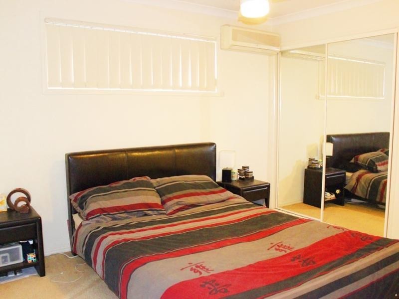 25 Buckingham Place, Eight Mile Plains QLD 4113