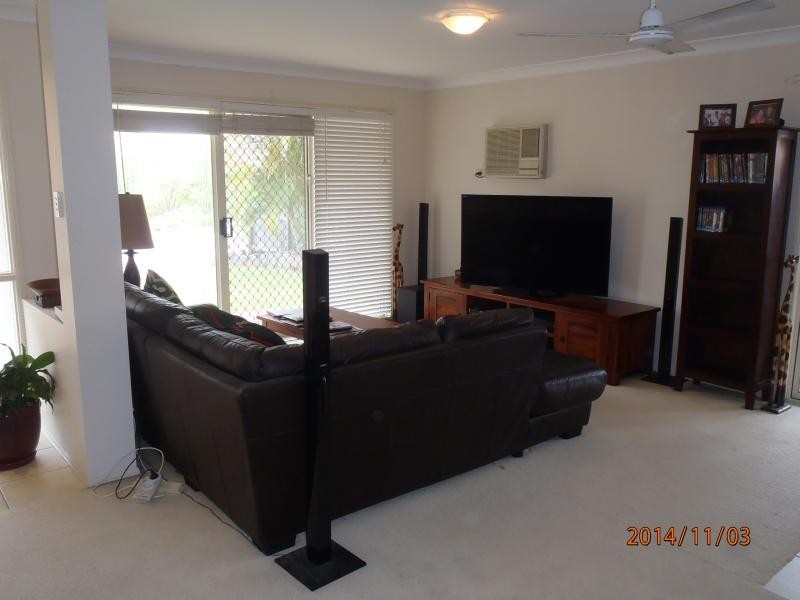 5 Souzys Court, Labrador QLD 4215