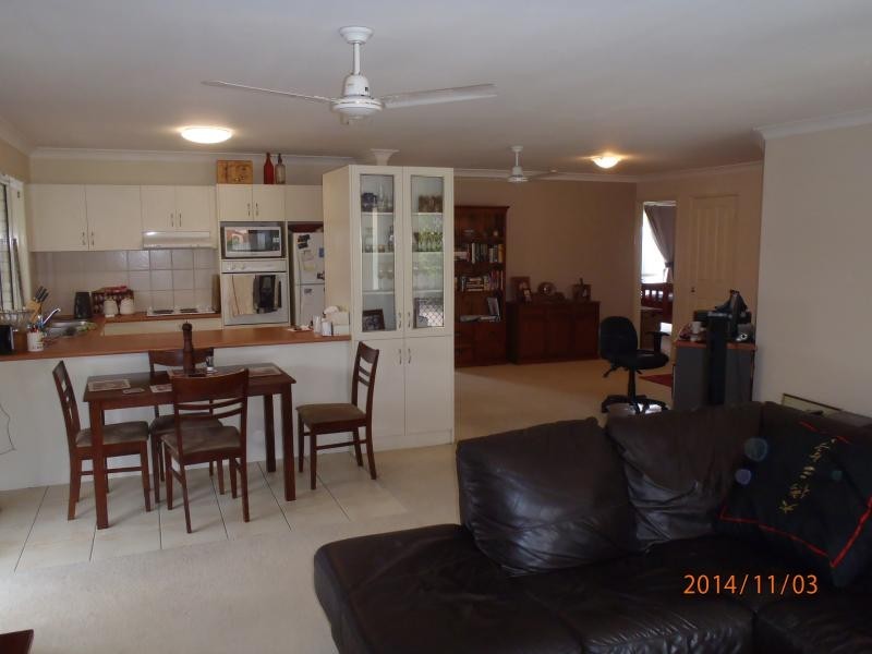 5 Souzys Court, Labrador QLD 4215