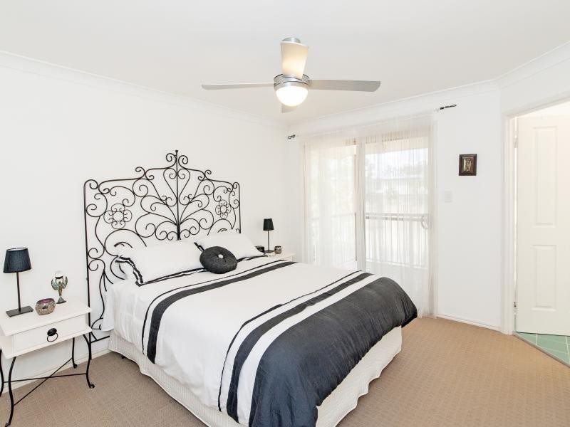 96 Formby ST, Calamvale QLD 4116