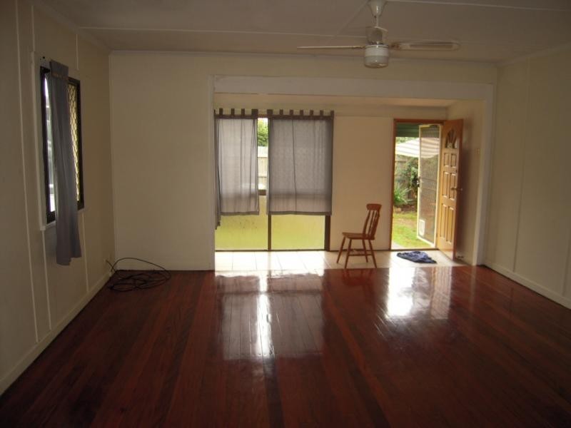 152 Turpin Road, Labrador QLD 4215