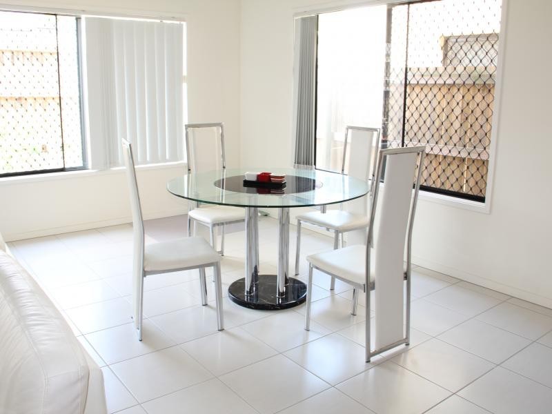 35 Clarence Street, Calamvale QLD 4116