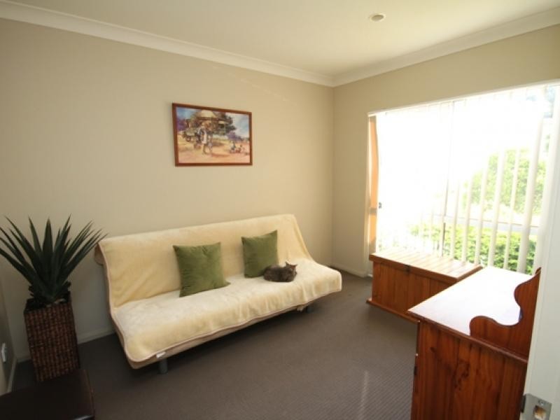 8 Sauvignon Parade, Upper Coomera QLD 4209