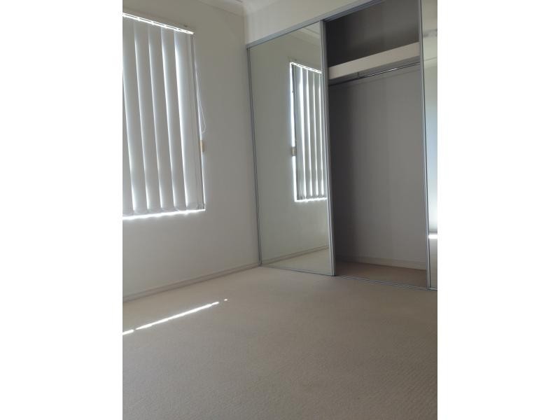 160 High Street, Southport QLD 4215