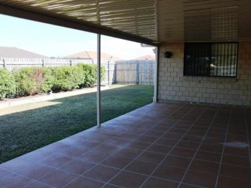 9 Lambour Court, Point Vernon QLD 4655