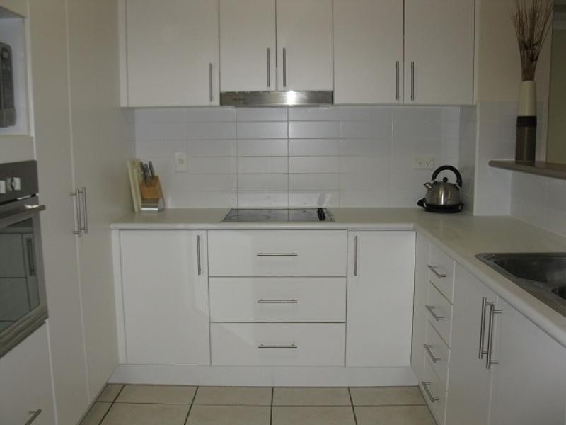 42 Warburton Street, North Ward QLD 4810