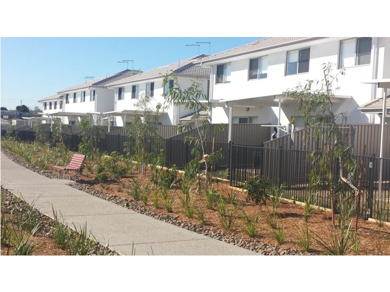 51 River Road, Bundamba QLD 4304