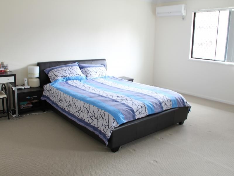 35 Clarence Street, Calamvale QLD 4116