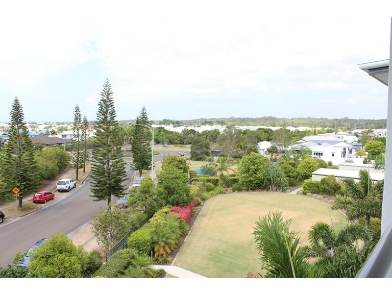 54/4 Grand Parade, Parrearra QLD 4575
