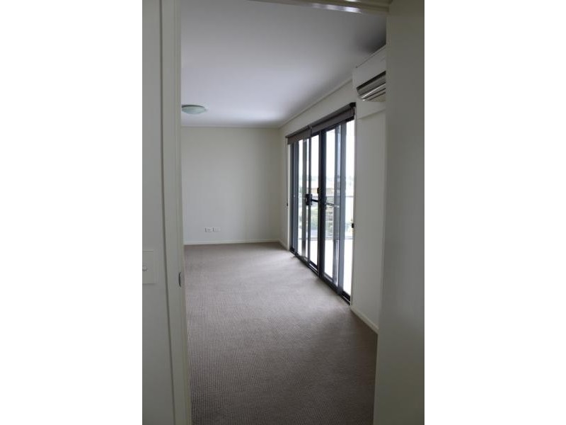 54/4 Grand Parade, Parrearra QLD 4575